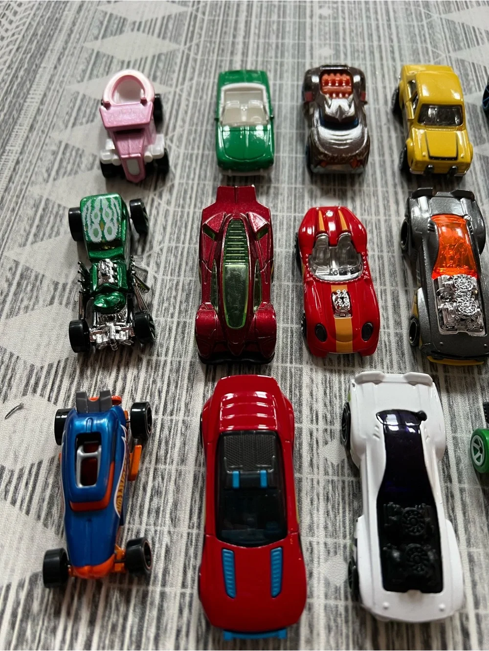 Hot wheels Car Set - Picture 2 of 7